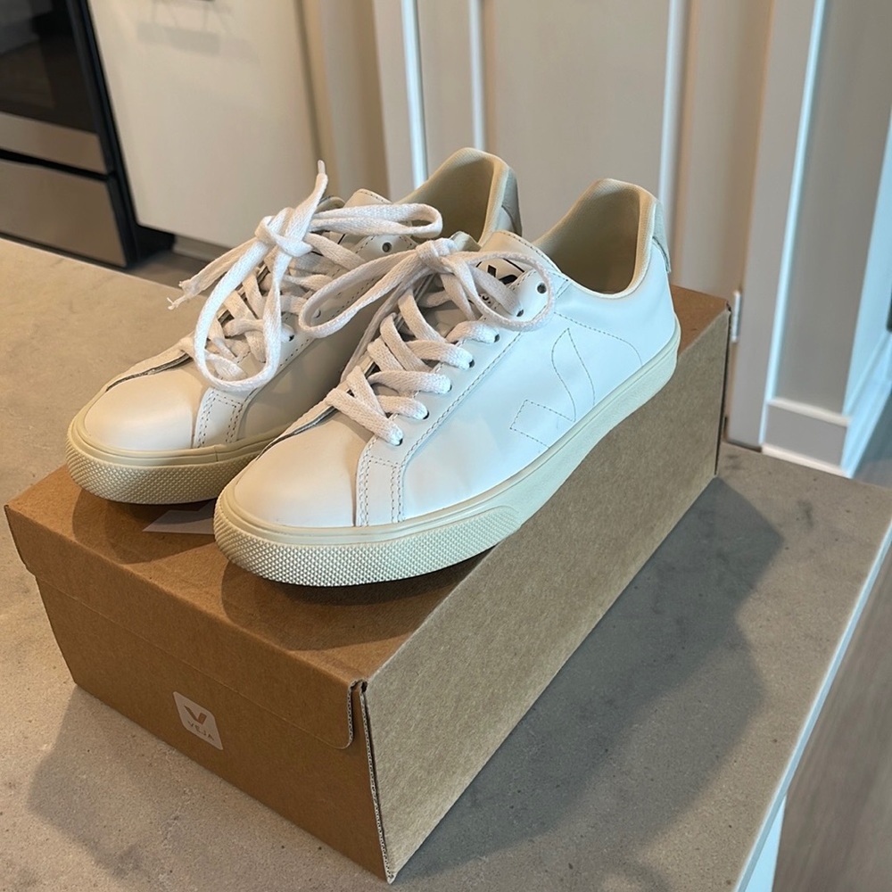 Veja Esplar Sneaker
